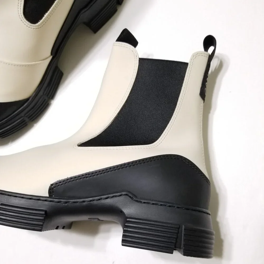 NWOB Ganni Waterproof Recycled Rubber City Chelsea Boots BRAZILIAN SAND US 7, 10